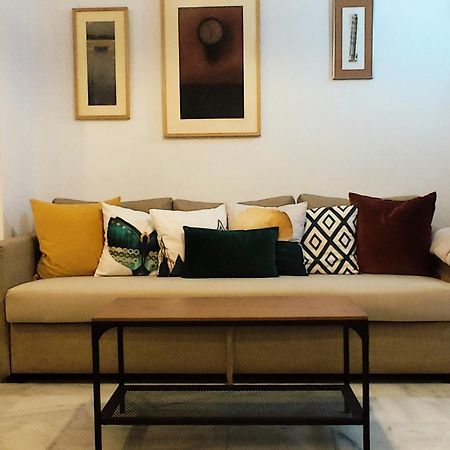 Apartamento San Luis. Plaza De Parking Gratis!!! Sevilla Dış mekan fotoğraf