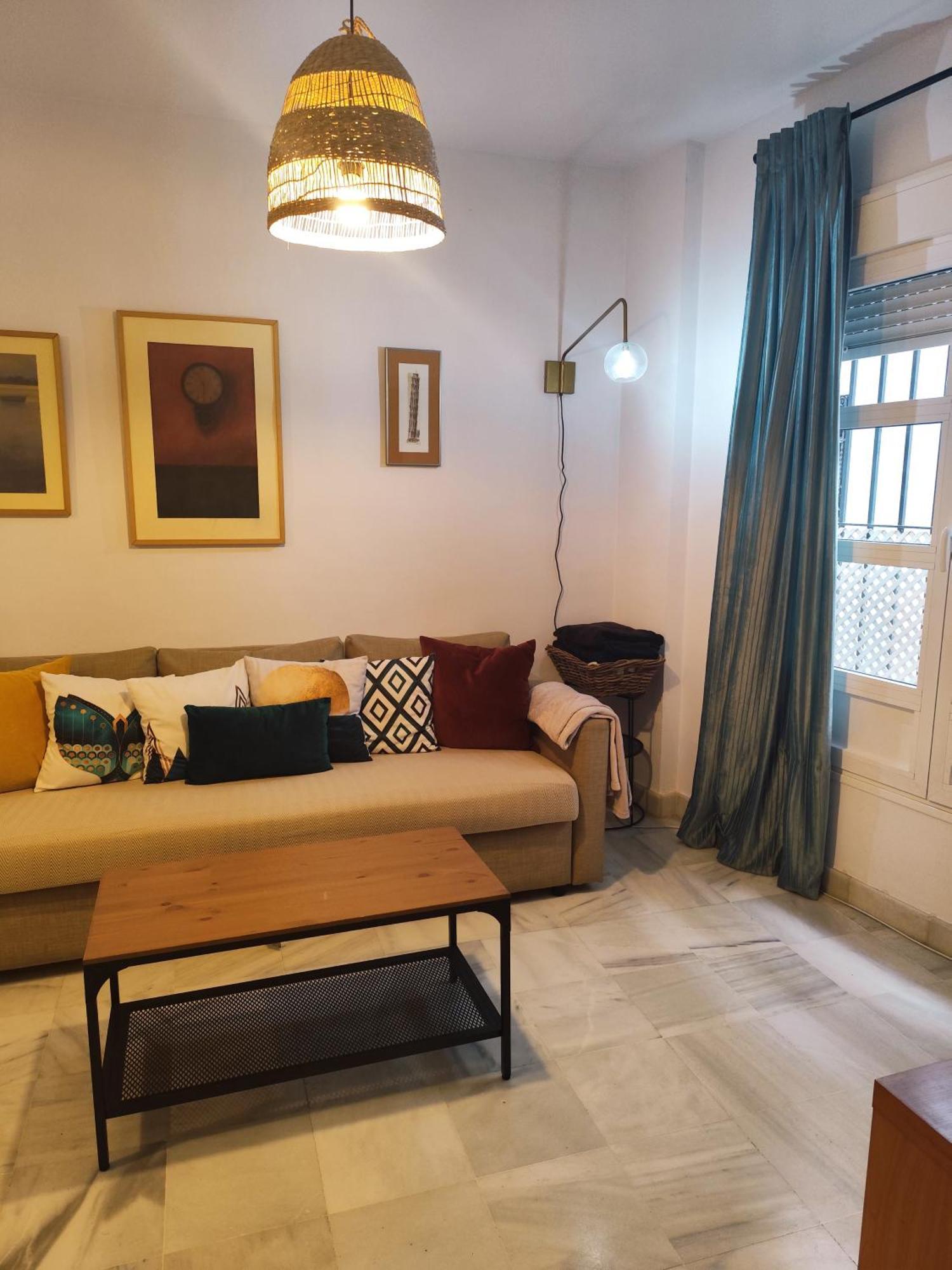 Apartamento San Luis. Plaza De Parking Gratis!!! Sevilla Dış mekan fotoğraf