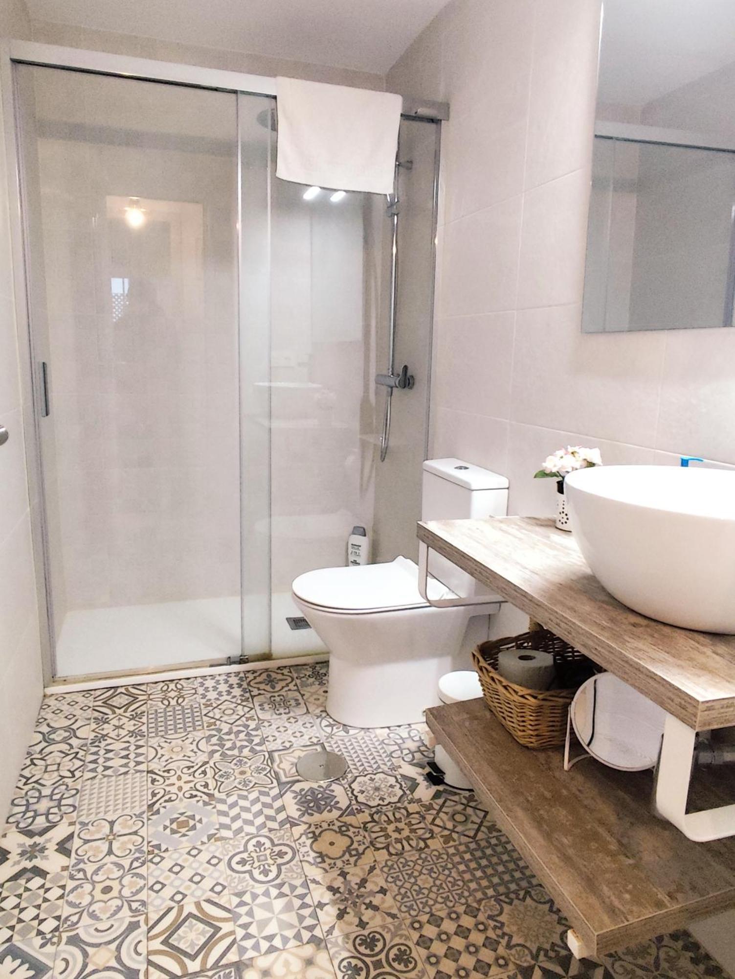 Apartamento San Luis. Plaza De Parking Gratis!!! Sevilla Dış mekan fotoğraf